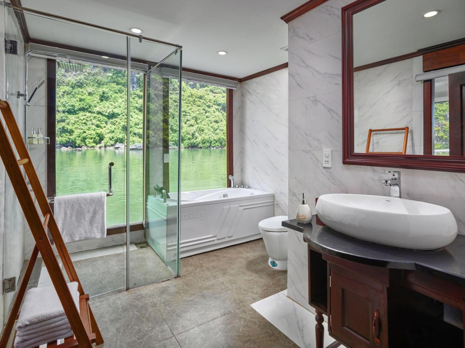 Halong Luxury Cruise Hotel Hạ Long Ngoại thất bức ảnh